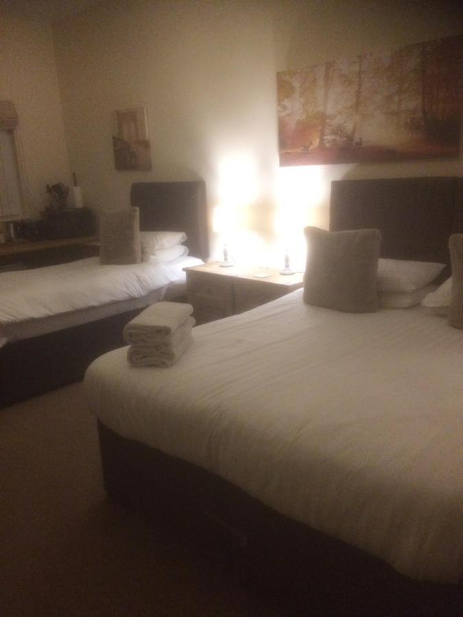 The Oak Rooms Coltishall Экстерьер фото